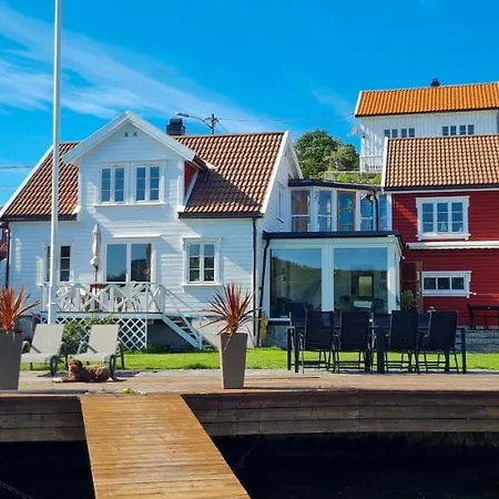 House By The Sea Villa